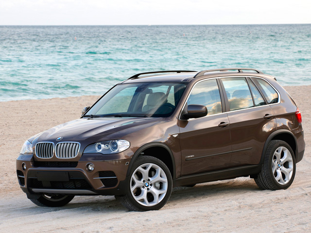 X5 xDrive35i Attiva - 3/4 anteriore