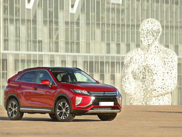 Eclipse Cross 1.5 turbo 2WD Invite SDA - 3/4 delantero