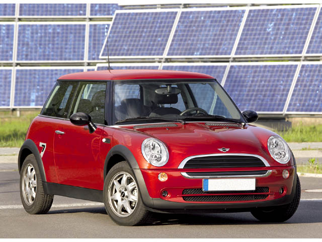 Mini 1.6 16V Cooper Seven - 3/4 anteriore