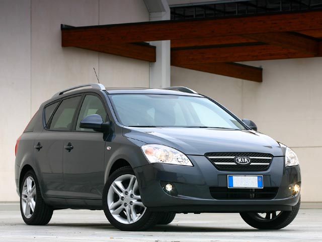 cee'd Sp. Wag. 1.6 126CV EX - E2