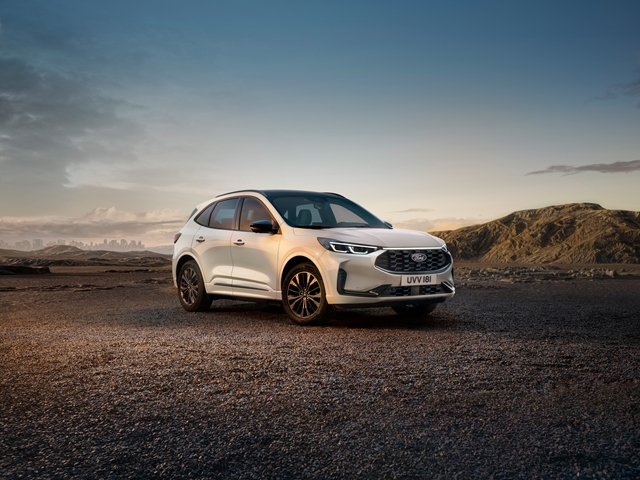Kuga 2.5 Full Hybrid 183 CV CVT AWD Sound Edition - 3/4 delantero