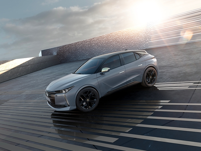 DS N°4 BlueHDi 130 Performance Line - E2