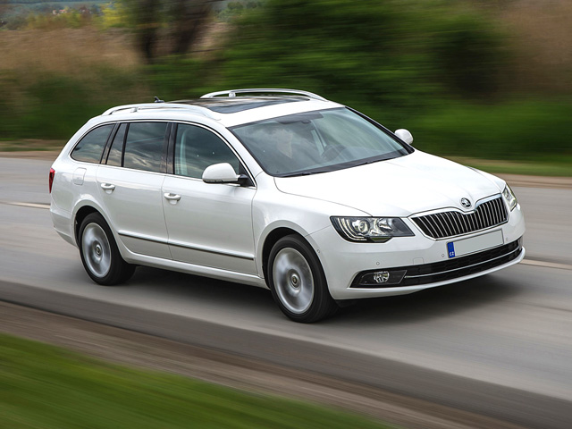 Superb 1.4 TSI Wagon Active - 3/4 delantero