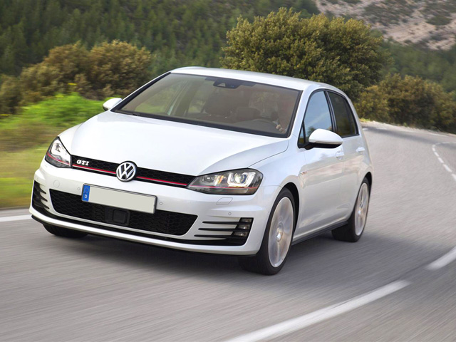 Golf GTI Performance 2.0 TSI DSG 5p. BlueMotion Technology - 3/4 delantero