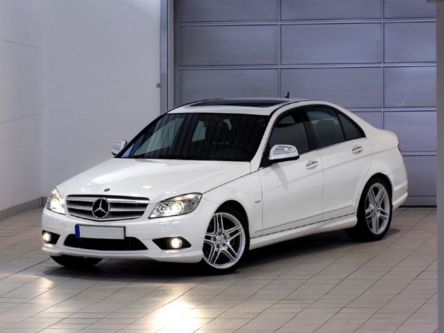 C 350 CDI 4Matic BlueEFFICIENCY Avantgarde - 3/4 delantero