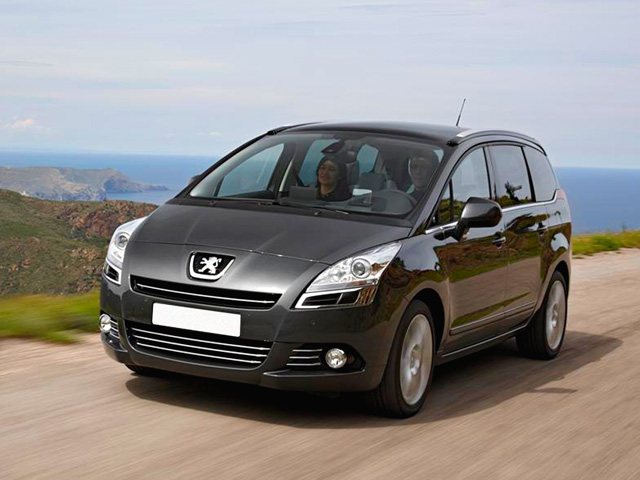 5008 1.6 HDi 110CV Premium - 3/4 anteriore