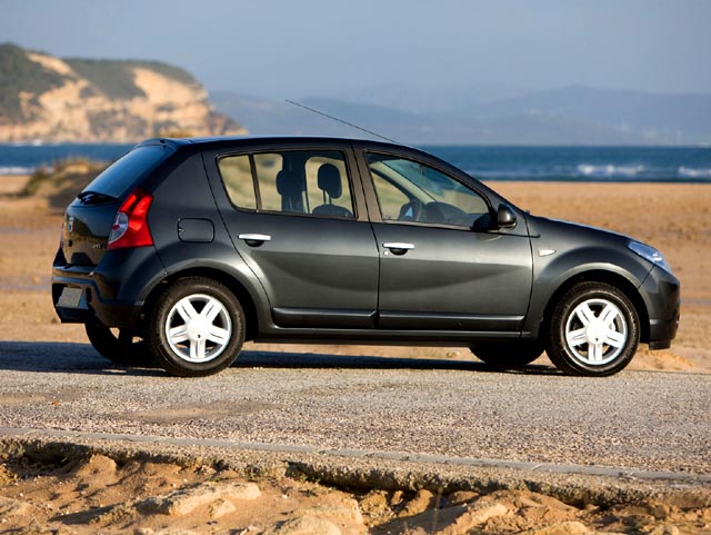 Sandero 1.6 8V GPL 85CV Ambiance - laterale