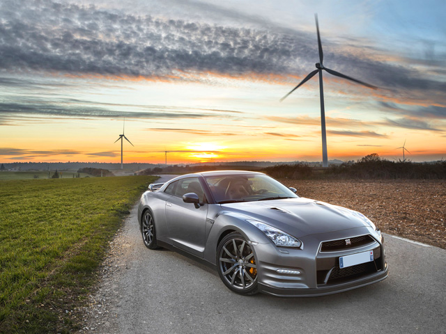 GT-R 3.8 V6 Black Edition - E2