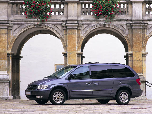 Grand Voyager 3.3 V6 cat AWD Limited A. - E2