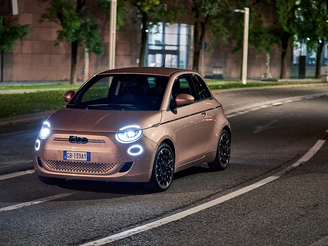 500e 3+1 23,8 kWh La Prima - E2