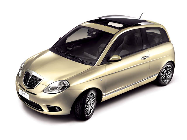 Ypsilon 1.3 MJT 90 CV Oro Giallo - 3/4 anteriore