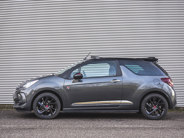 DS 3 PureTech 110 Performance Line Cabrio - laterale