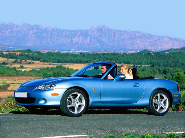 MX-5 1.6i 16V cat Naked - 3/4 anteriore