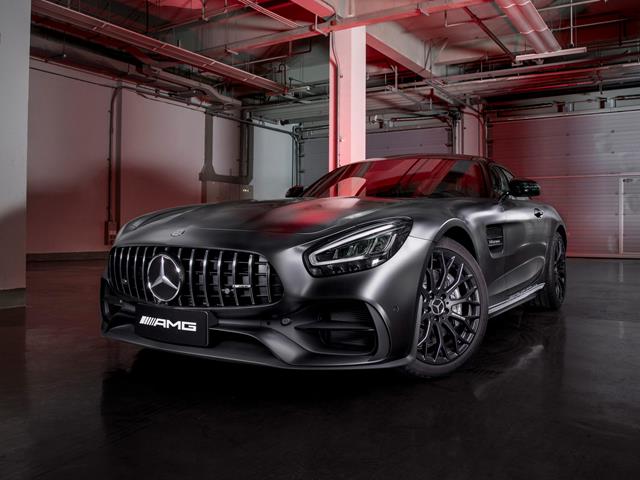 GT AMG Night Edition - 3/4 delantero