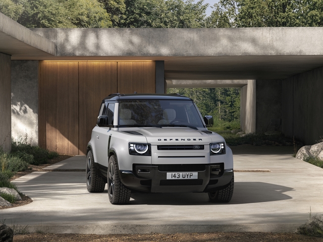 Land Rover Defender