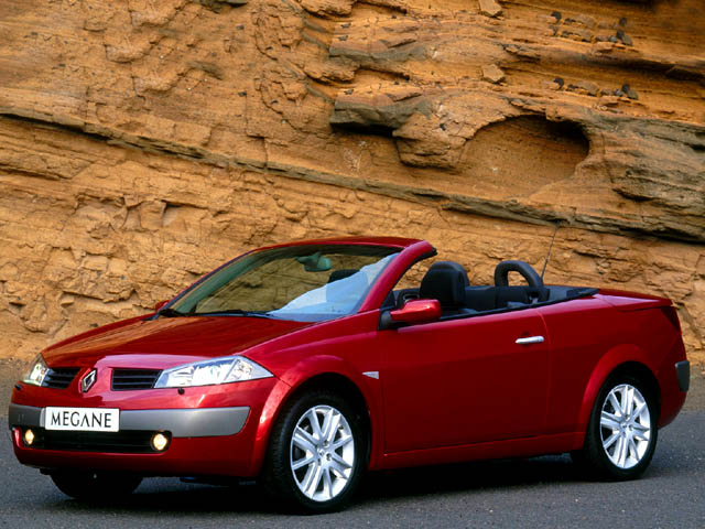 Mégane C-C 1.9 dCi/130CV Confort Dynamique - 3/4 anteriore