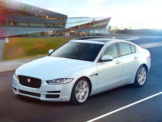 XE 2.0 D Turbo Portfolio - 3/4 anteriore