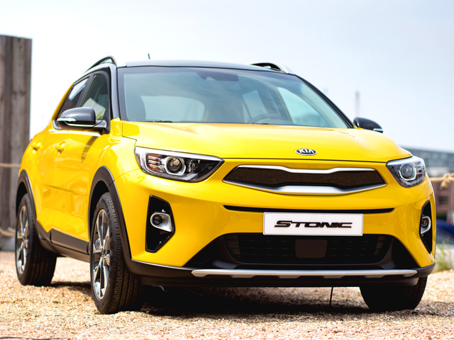Stonic 1.6 CRDi 110 CV Urban - frontale