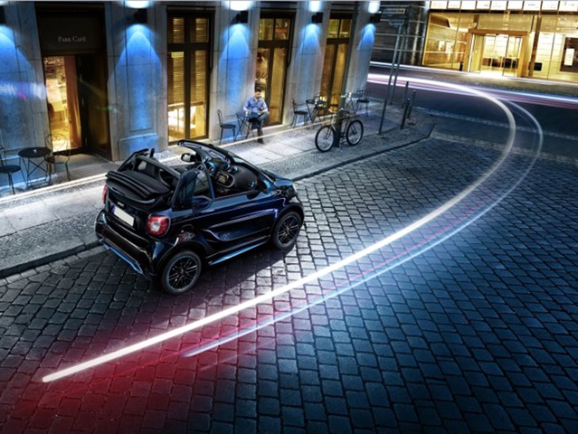 fortwo EQ cabrio Passion Nightsky - E4