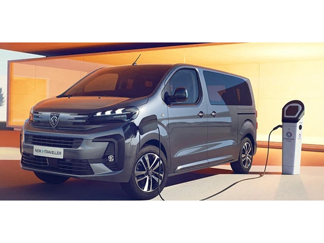 e-Traveller motore elettrico 136 CV 75kWh Std Business Vip - E2