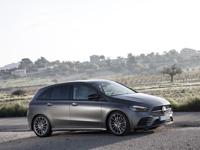 B 250 e Automatic EQ-Power Premium - laterale