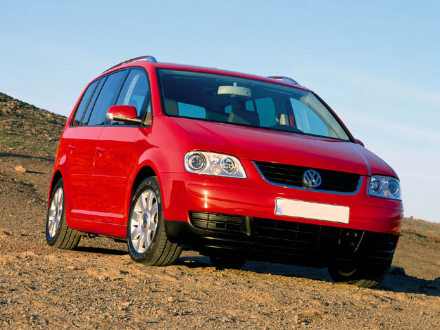 Touran 2.0 TDI 170CV DPF DSG Trendline - 3/4 anteriore