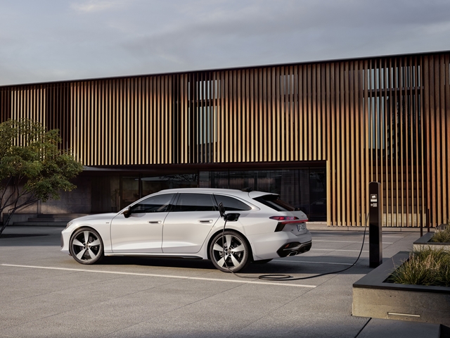 A6 Avant TDI 150 kW S tronic quattro Ed. one Bianco Ghiaccio - E4