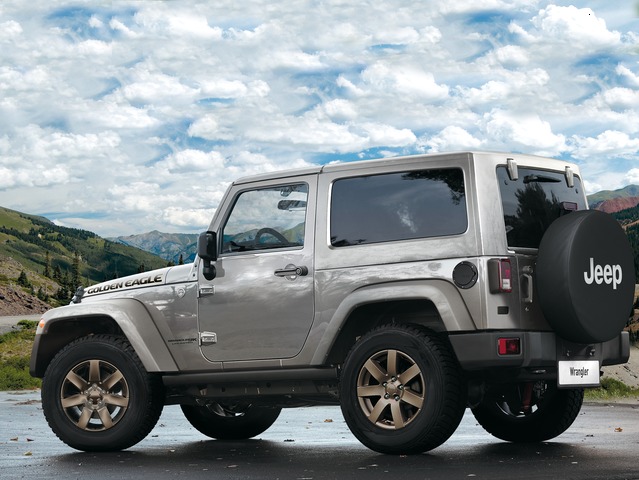 Wrangler 2.8 CRD DPF Golden Eagle Auto - 3/4 trasero