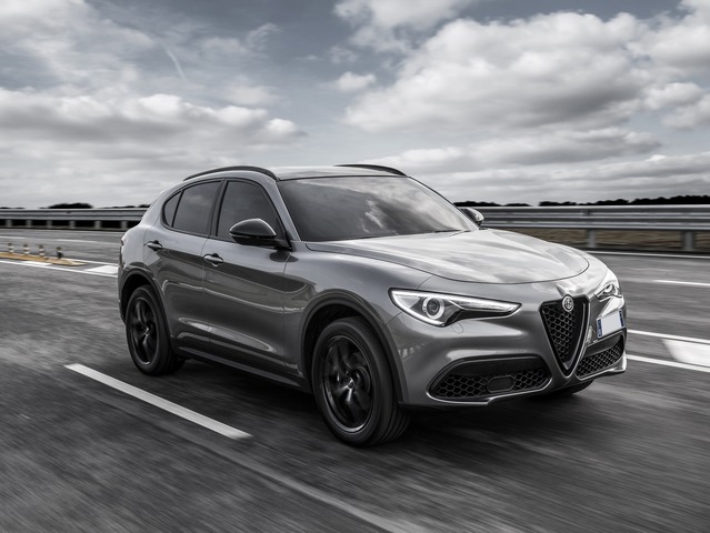 Stelvio 2.0 Turbo 250 CV AT8 Q4 Sprint - 3/4 anteriore