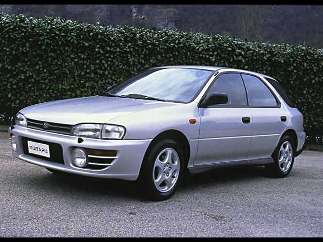 Impreza 2.0i T 16V cat C.W. 4WD Sp.Look - E2