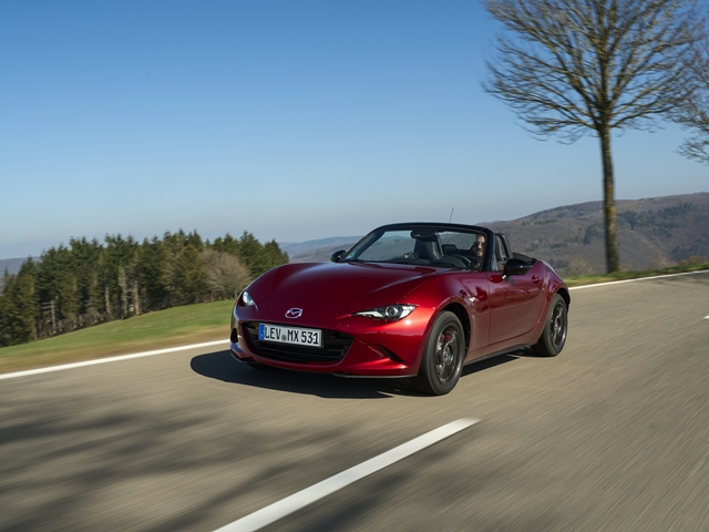 MX-5 1.5L Skyactiv-G Homura - E2