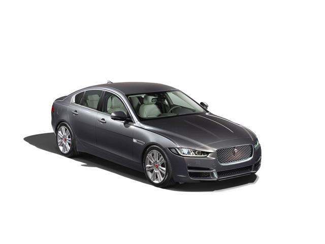 XE 2.0 300 CV AWD aut. Portfolio - E2