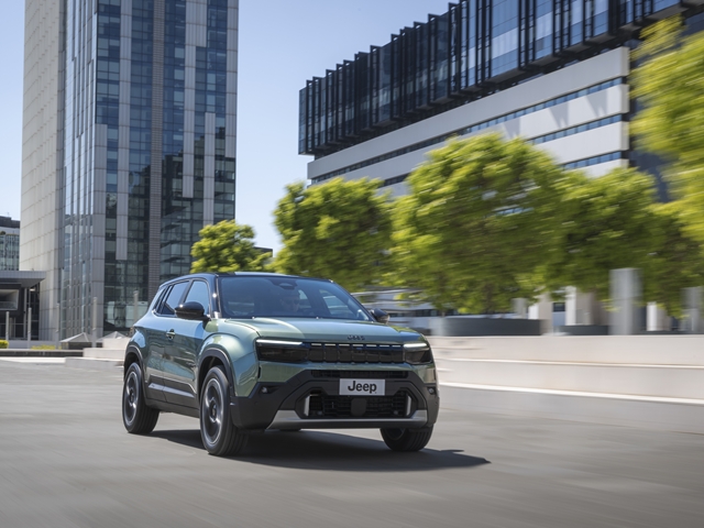 Avenger 1.2 Turbo 110 CV e-Hybrid Summit - E2