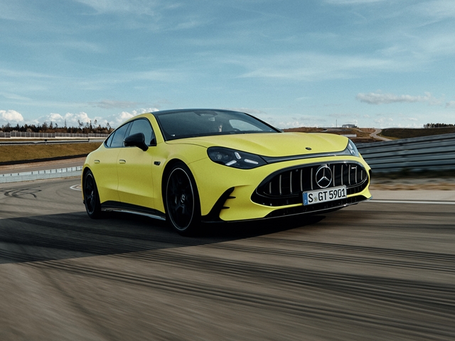Mercedes GT Coupé 4