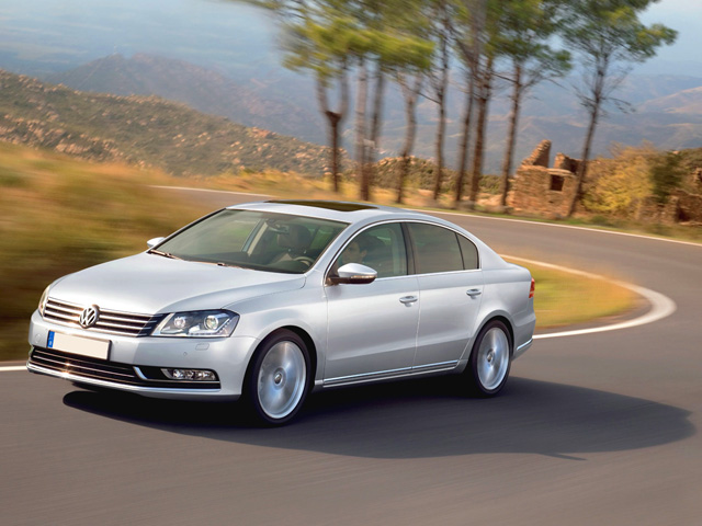 Passat 1.6 TDI Comfortline BlueM. Tech. - 3/4 anteriore