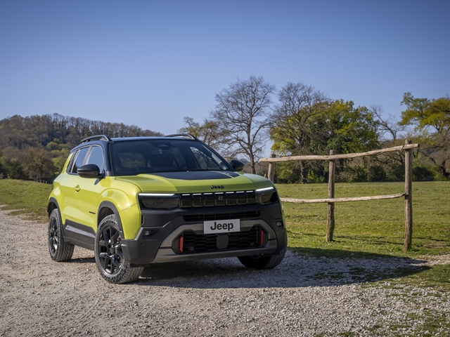 Avenger 1.2 Turbo 145 CV e-Hybrid 4xe 85th Anniversary - E2